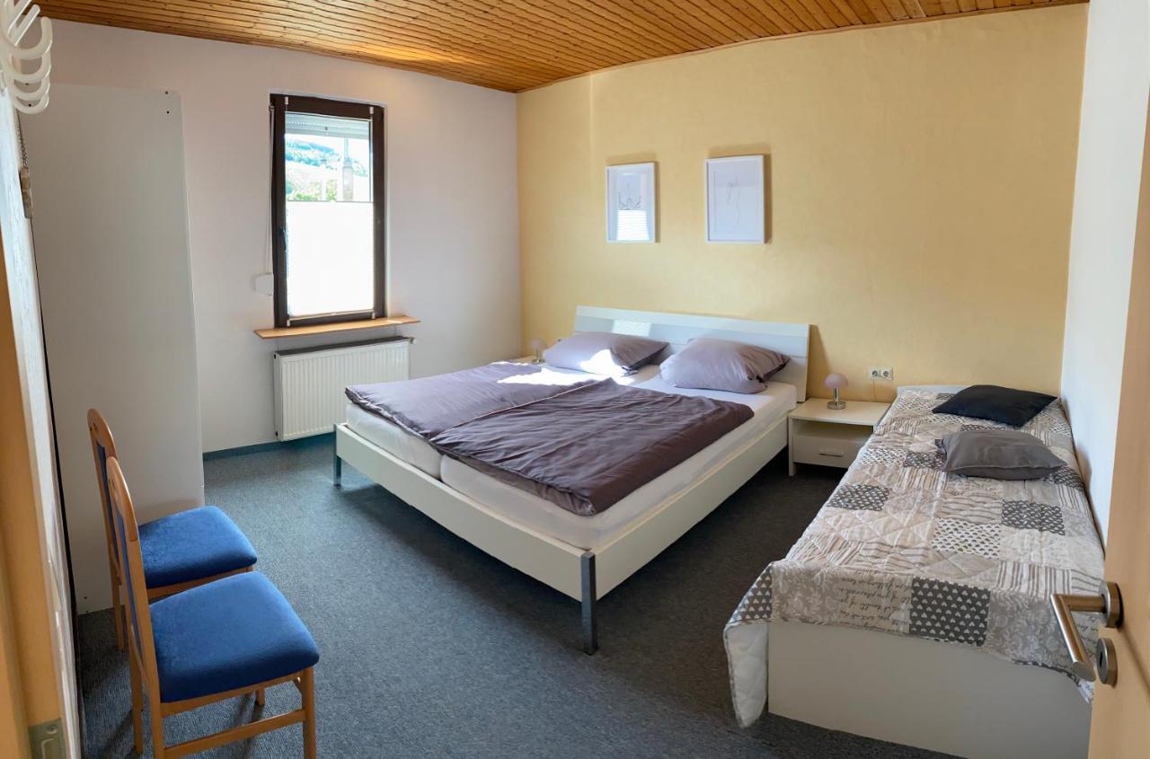 Ferienwohnung Metzen Burg  ภายนอก รูปภาพ