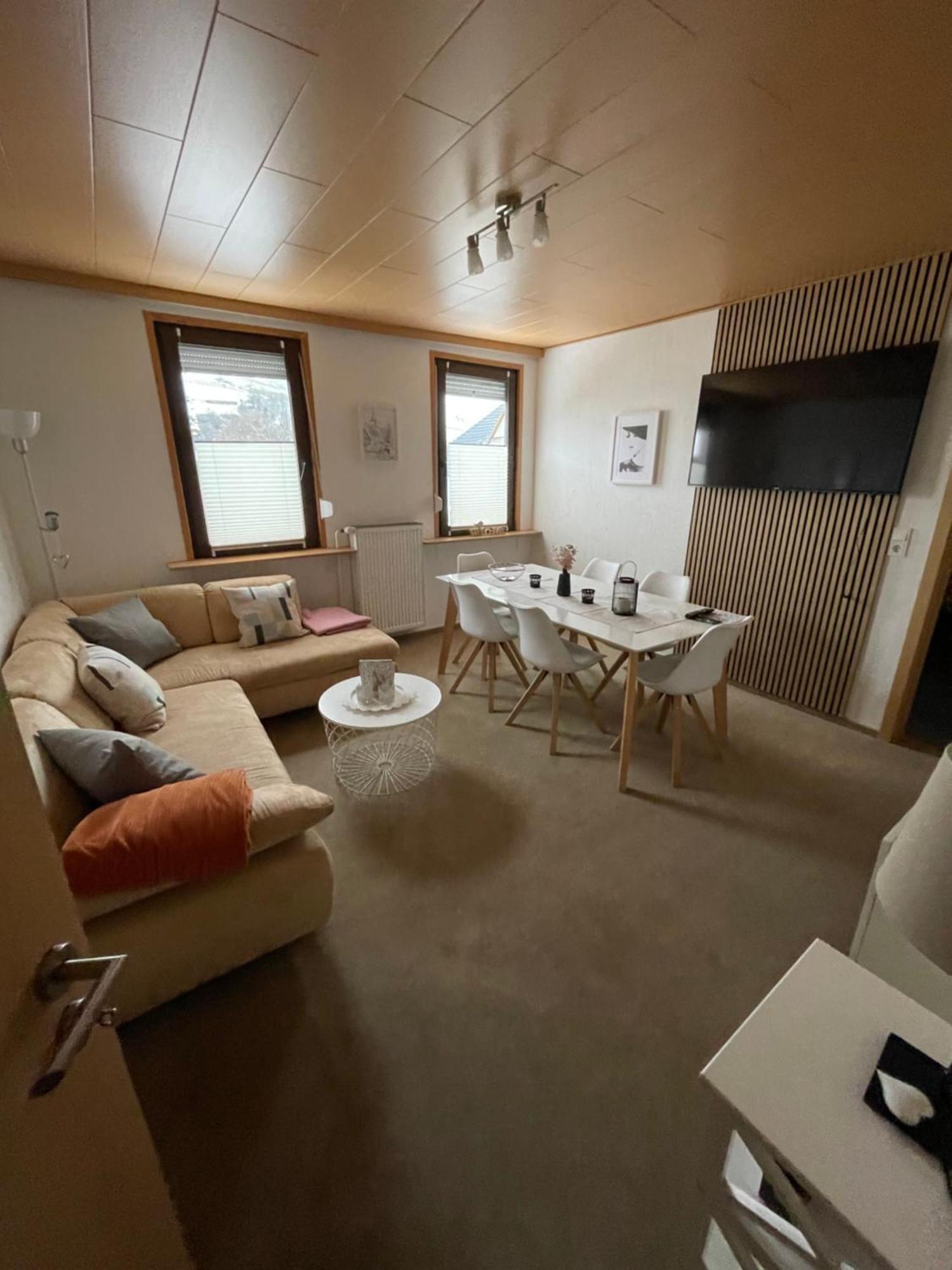 Ferienwohnung Metzen Burg  ภายนอก รูปภาพ